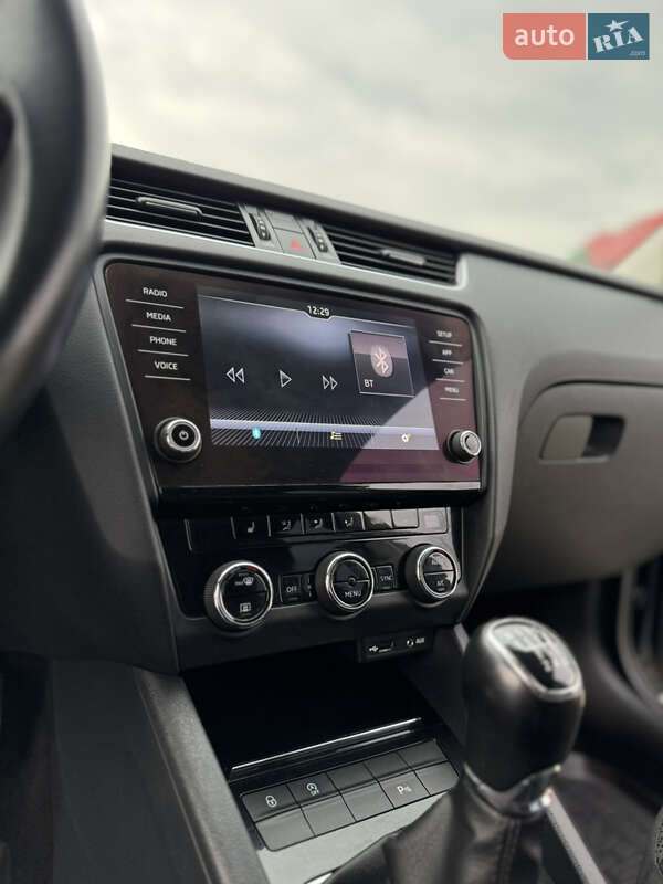 Универсал Skoda Octavia 2017 в Дрогобыче фото 57 Универсал Skoda Octavia 2017 в Дрогобыче