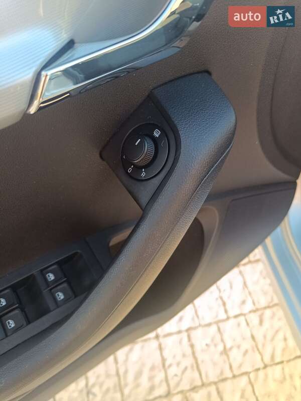 Универсал Skoda Octavia 2015 в Тернополе