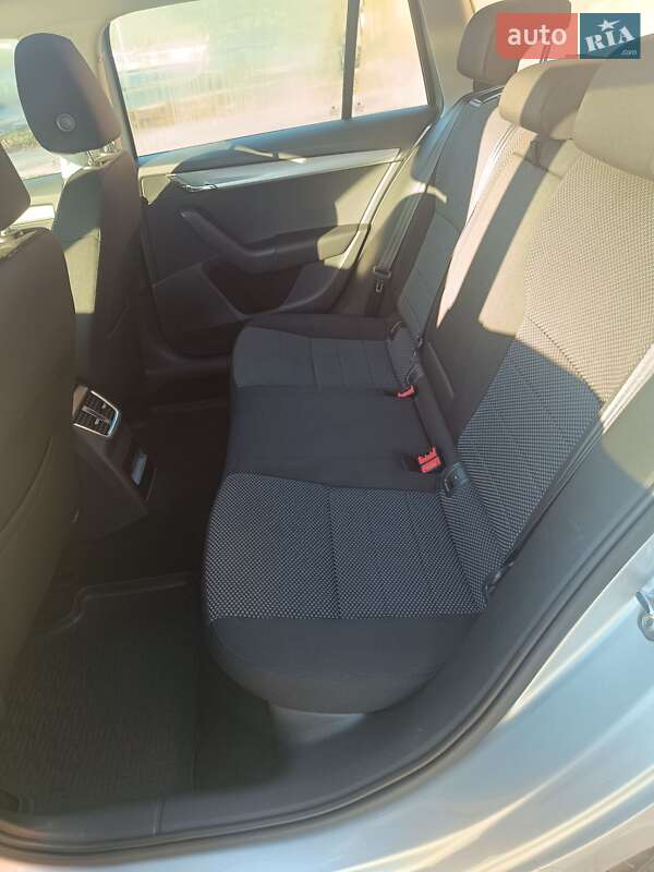 Универсал Skoda Octavia 2015 в Тернополе