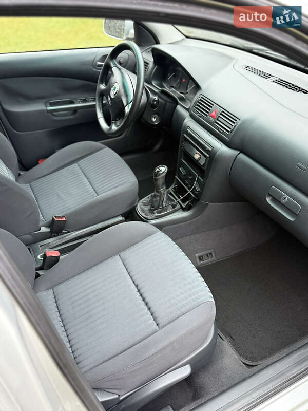 Универсал Skoda Octavia 2005 в Луцке