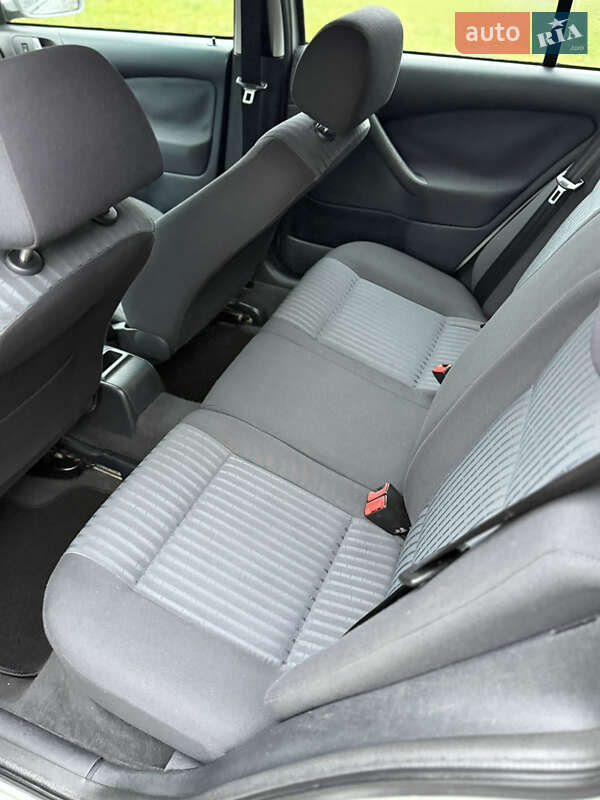 Универсал Skoda Octavia 2005 в Луцке