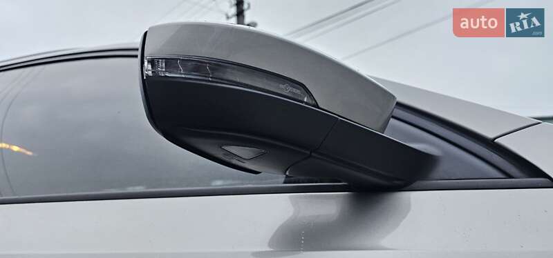 Универсал Skoda Octavia 2016 в Нововолынске