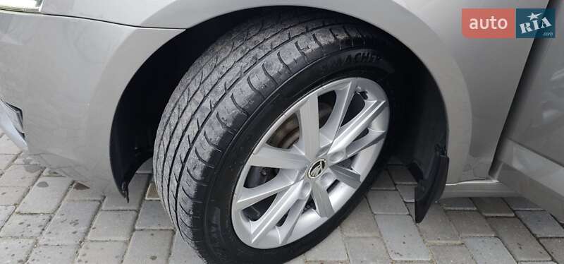 Универсал Skoda Octavia 2016 в Нововолынске