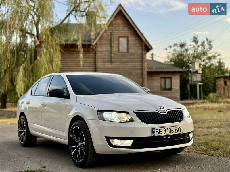 Лифтбек Skoda Octavia 2016 в Николаеве