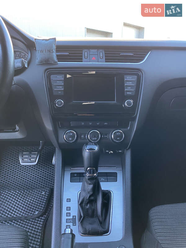 Универсал Skoda Octavia 2014 в Мукачево