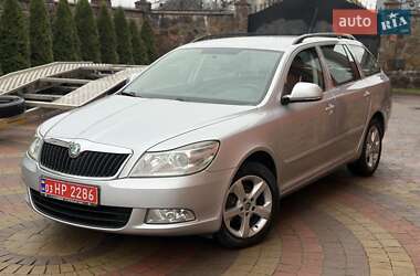 Універсал Skoda Octavia 2012 в Сарнах