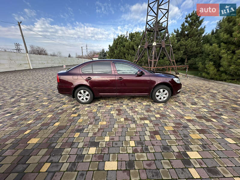 Лифтбек Skoda Octavia 2012 в Днепре