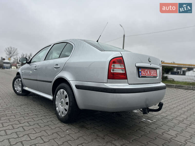 Лифтбек Skoda Octavia 2009 в Виннице