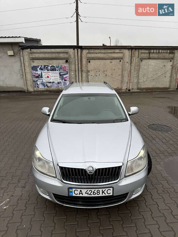 Универсал Skoda Octavia 2009 в Киеве
