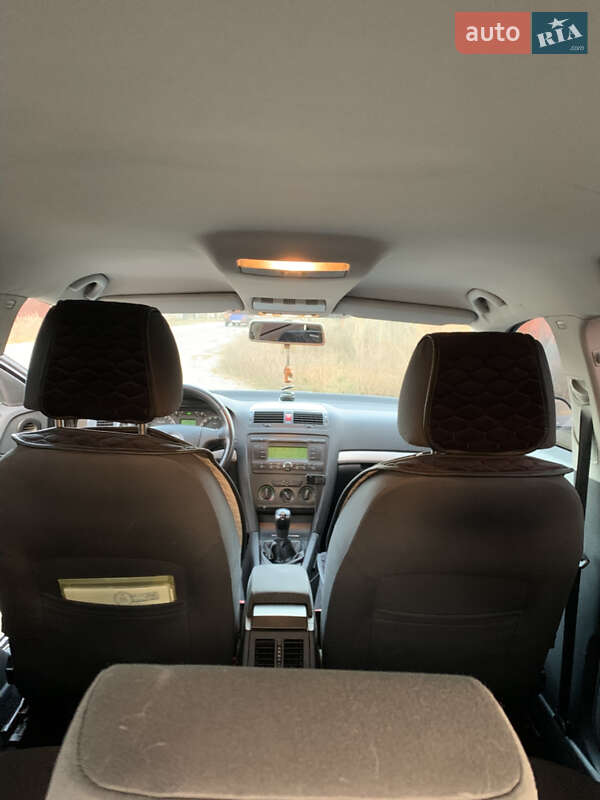 Универсал Skoda Octavia 2005 в Ахтырке