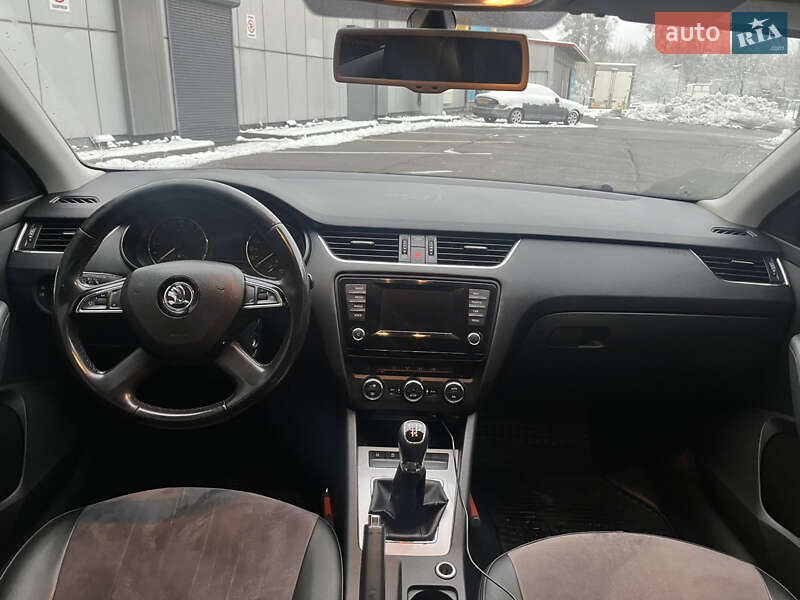 Универсал Skoda Octavia 2013 в Львове