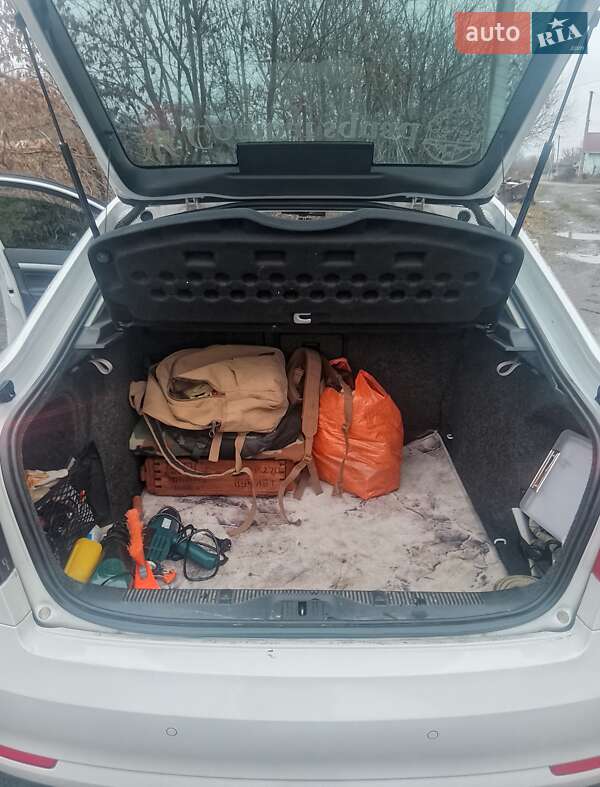 Лифтбек Skoda Octavia 2009 в Житомире