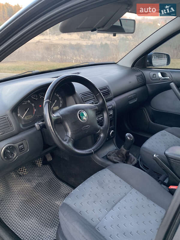 Лифтбек Skoda Octavia 2008 в Могилев-Подольске