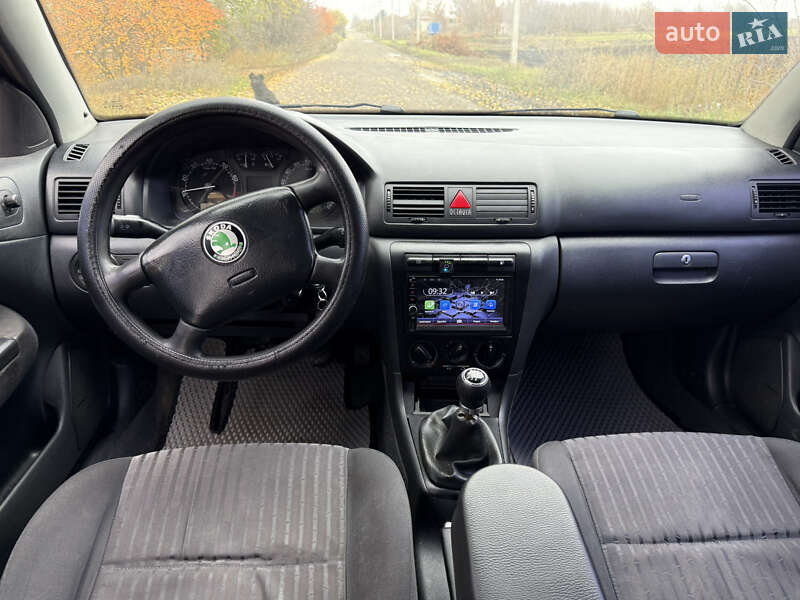 Лифтбек Skoda Octavia 2000 в Харькове