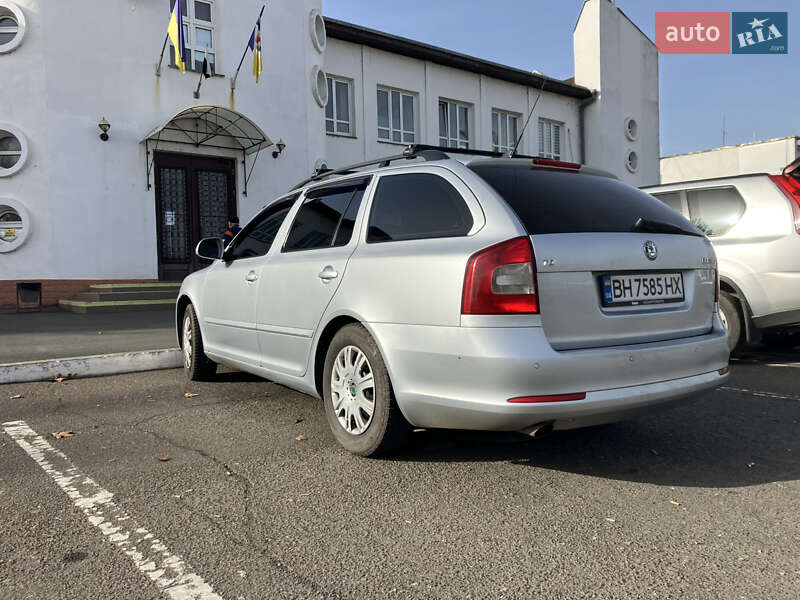 Универсал Skoda Octavia 2011 в Измаиле