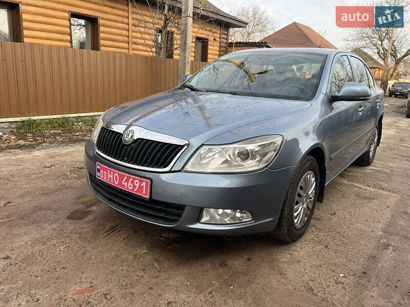 Лифтбек Skoda Octavia 2009 в Ахтырке