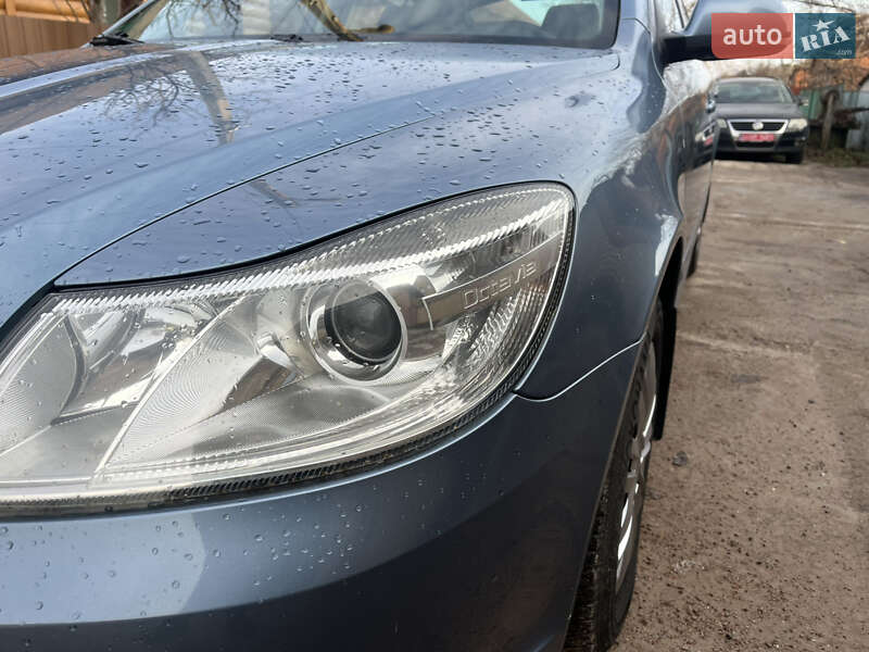 Лифтбек Skoda Octavia 2009 в Ахтырке