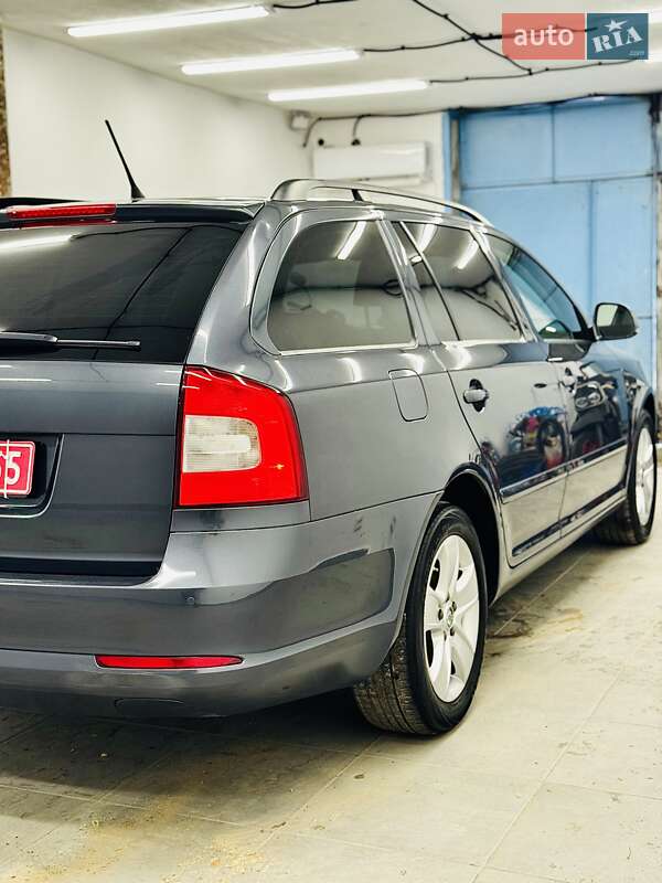 Универсал Skoda Octavia 2011 в Стрые