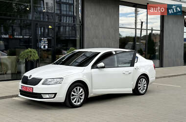 Лифтбек Skoda Octavia 2014 в Ужгороде