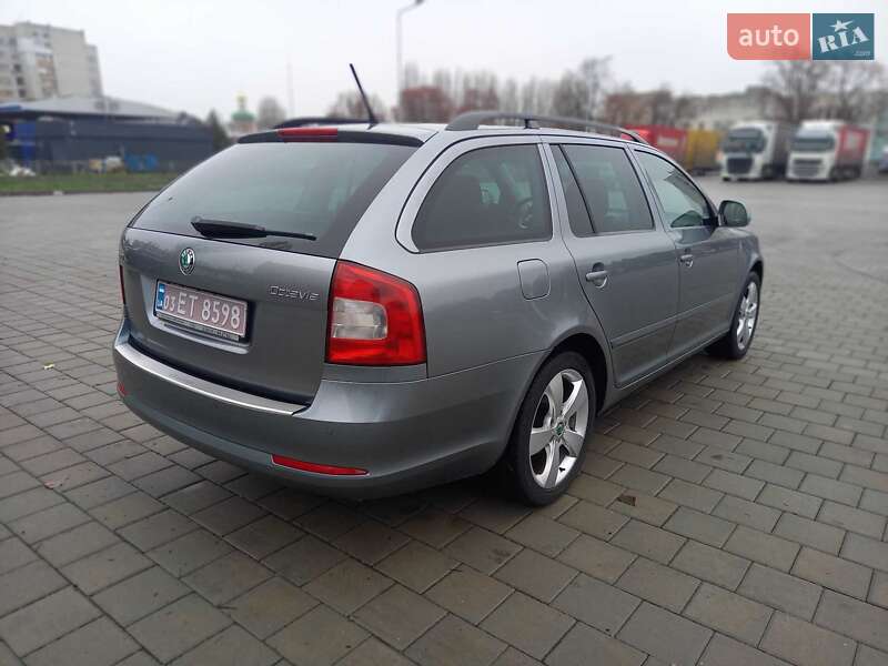 Универсал Skoda Octavia 2012 в Черкассах
