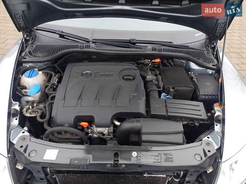 Универсал Skoda Octavia 2012 в Черкассах