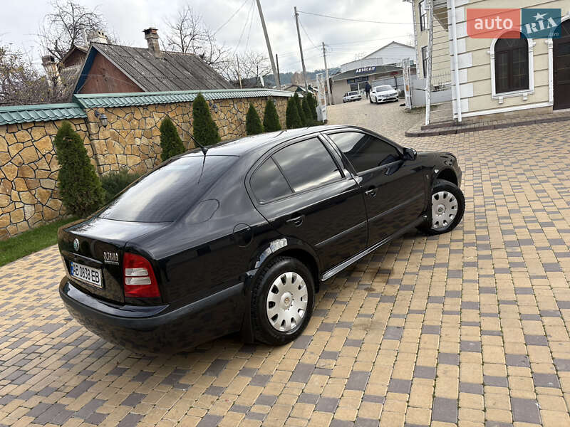 Лифтбек Skoda Octavia 2008 в Могилев-Подольске