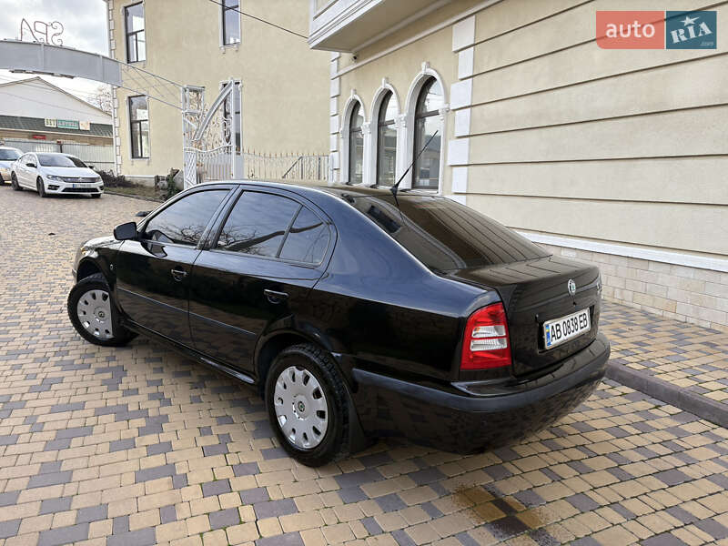Лифтбек Skoda Octavia 2008 в Могилев-Подольске