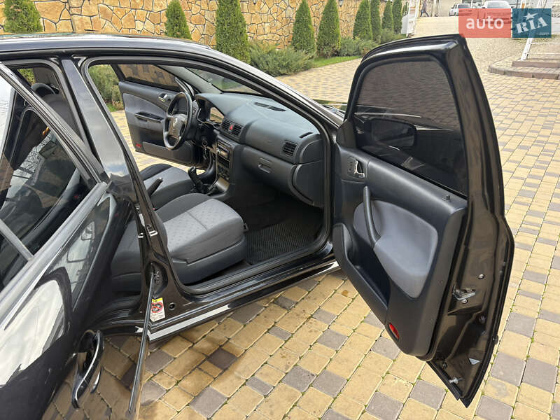 Лифтбек Skoda Octavia 2008 в Могилев-Подольске