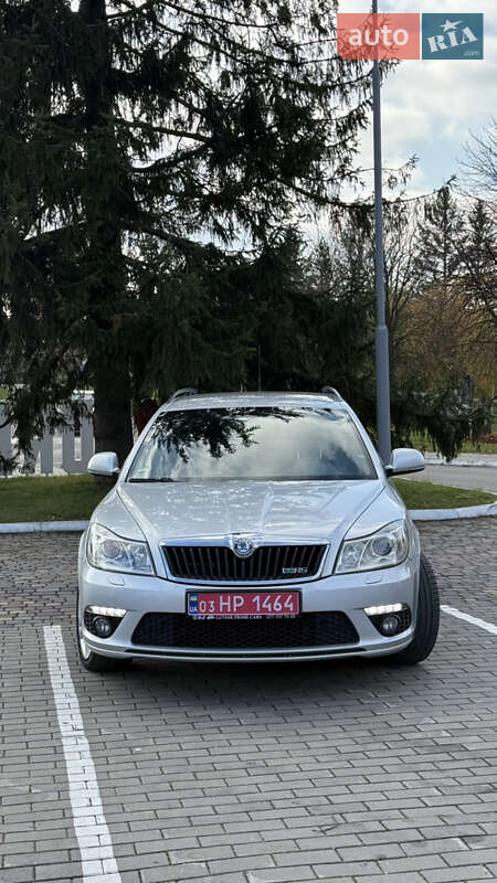 Универсал Skoda Octavia 2011 в Луцке фото Универсал Skoda Octavia 2011 в Луцке