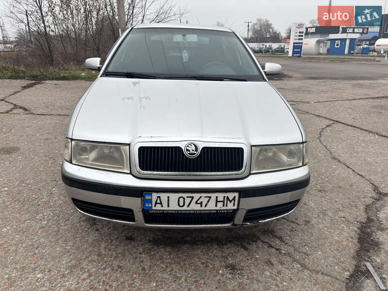 Лифтбек Skoda Octavia 2003 в Барышевке