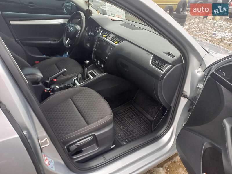 Лифтбек Skoda Octavia 2017 в Толстом