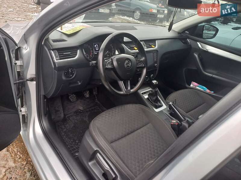 Лифтбек Skoda Octavia 2017 в Толстом