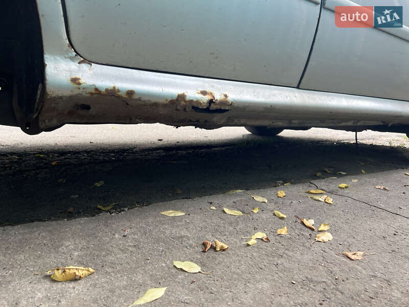 Лифтбек Skoda Octavia 2000 в Ярмолинцах