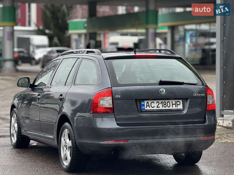 Универсал Skoda Octavia 2011 в Луцке