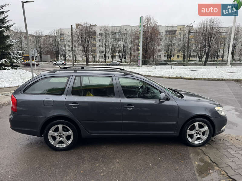Универсал Skoda Octavia 2011 в Луцке