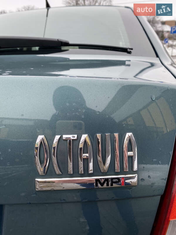 Лифтбек Skoda Octavia 2008 в Ровно