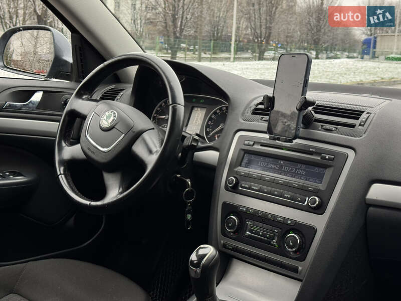Универсал Skoda Octavia 2011 в Луцке
