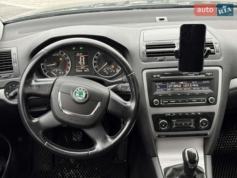 Универсал Skoda Octavia 2011 в Луцке