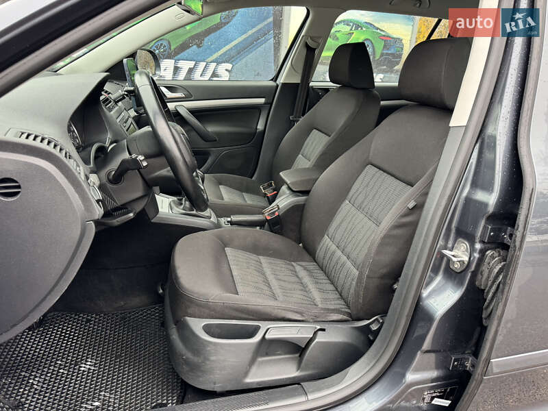 Универсал Skoda Octavia 2011 в Луцке