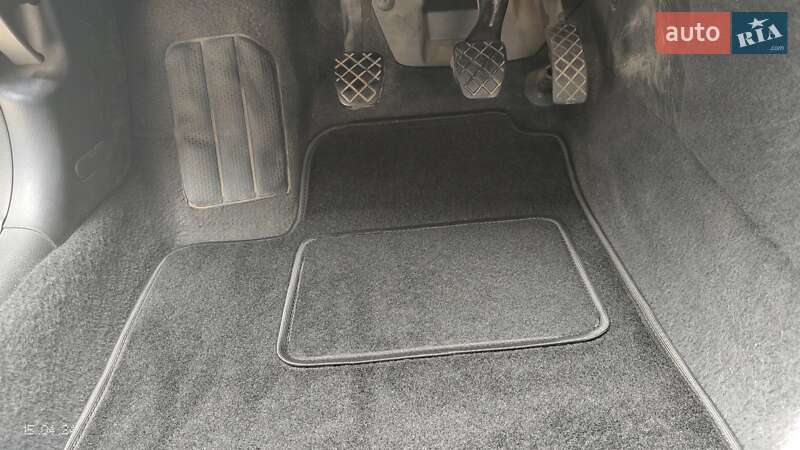 Універсал Skoda Octavia 2006 в Сумах