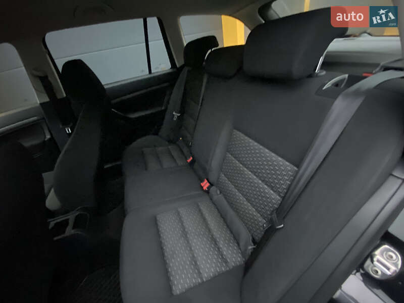 Універсал Skoda Octavia 2011 в Києві фото 27 Універсал Skoda Octavia 2011 в Києві