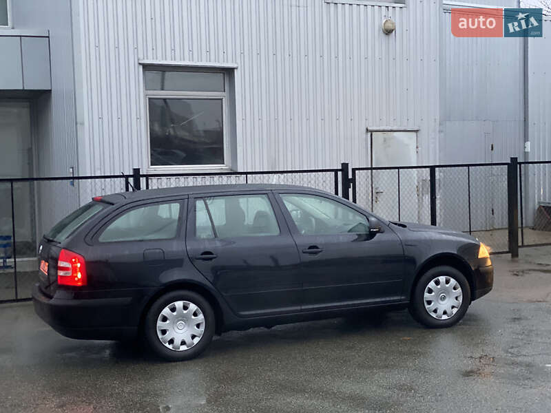 Універсал Skoda Octavia 2011 в Києві фото 20 Універсал Skoda Octavia 2011 в Києві