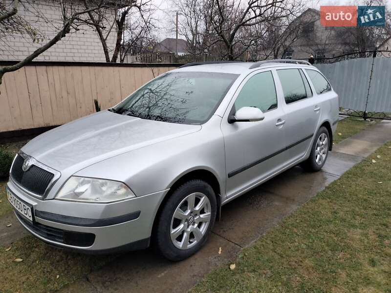 Универсал Skoda Octavia 2008 в Чернигове