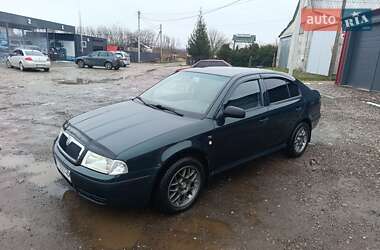 Лифтбек Skoda Octavia 2003 в Рогатине