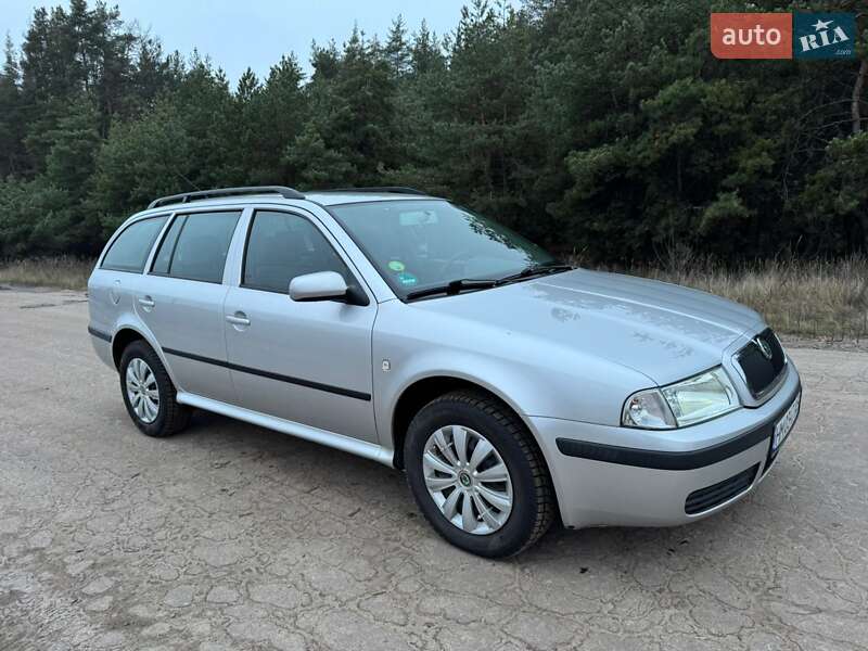 Універсал Skoda Octavia 2006 в Охтирці