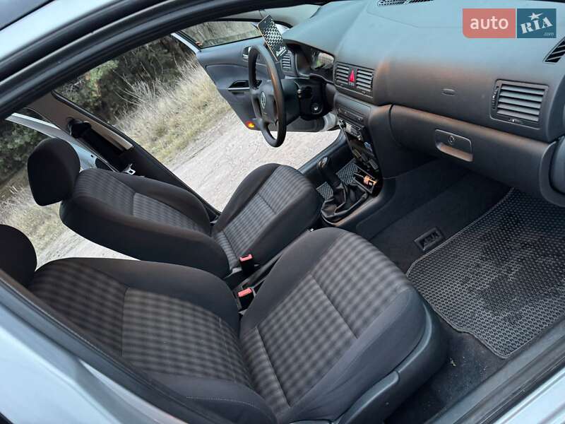 Універсал Skoda Octavia 2006 в Охтирці