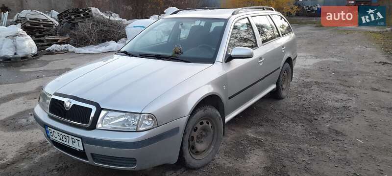 Универсал Skoda Octavia 2004 в Львове