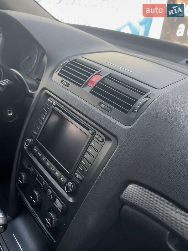 Лифтбек Skoda Octavia 2006 в Олевске