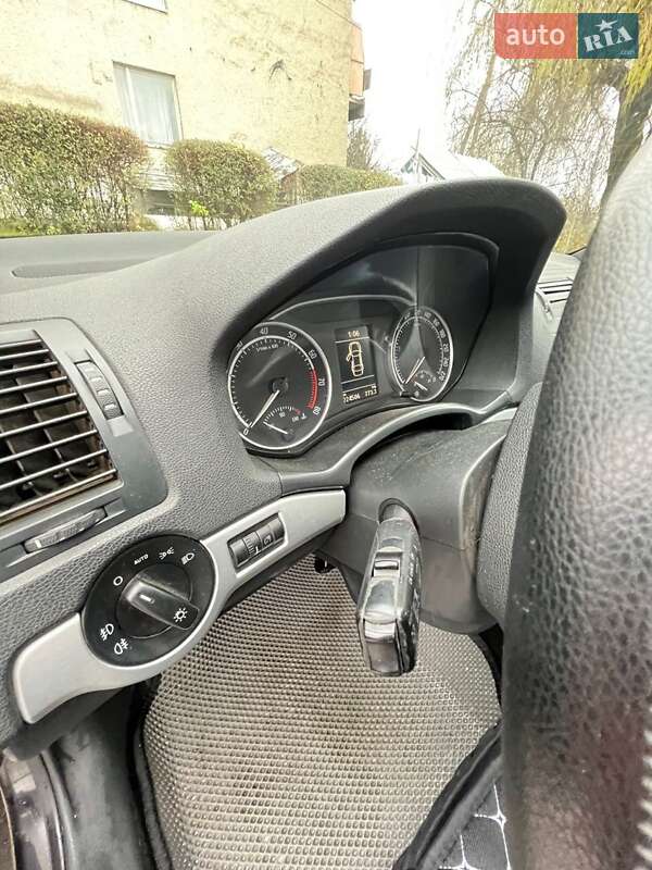 Универсал Skoda Octavia 2009 в Черновцах