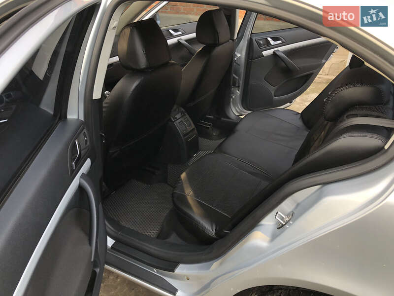 Ліфтбек Skoda Octavia 2011 в Богодухіву